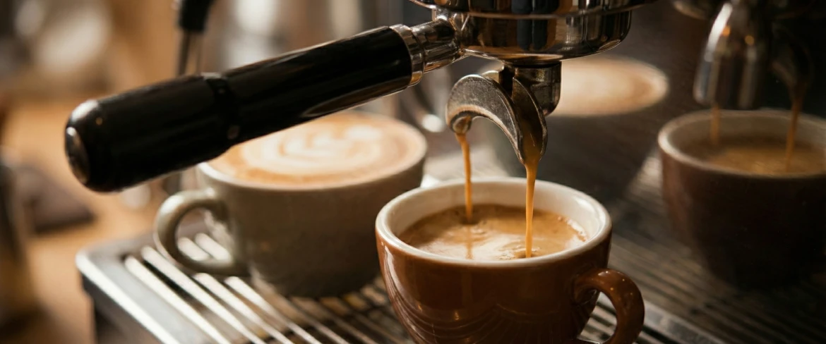 How much caffeine is in espresso, cappuccino and latte – coffee from a machine and its caffeine content